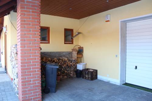 Gyenesdiáson nagyon szép, panorámás családi ház eladó 022