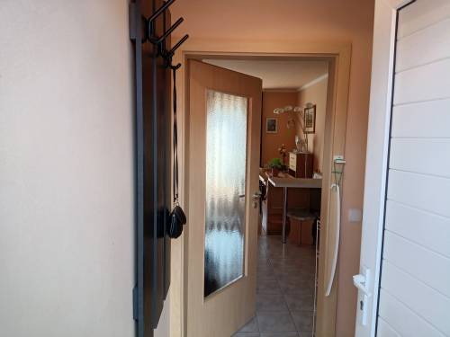 Eladó stílusos lakás Hévíz szívében – garázzsal 002