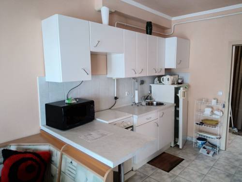 Eladó stílusos lakás Hévíz szívében – garázzsal 006