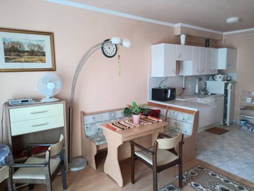 Eladó stílusos lakás Hévíz szívében – garázzsal 007