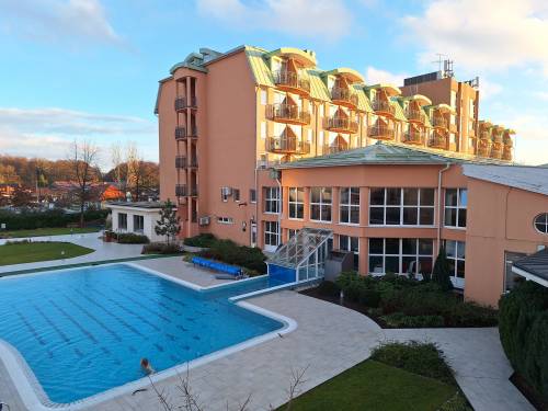 Hévízen, a 4*-os Hotel Európa fitben apartman eladó 008