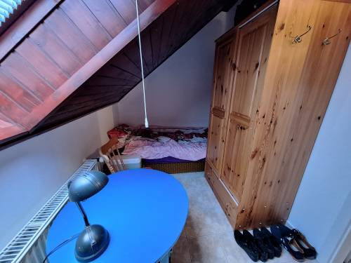 Bútorozott, azonnal költözhető 32 m²-es lakás Hévízen 008