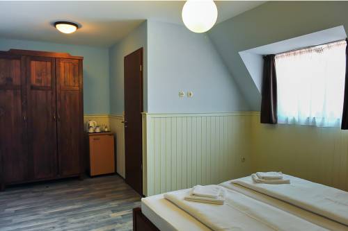 Elegáns panzió Hévízen eladó 005